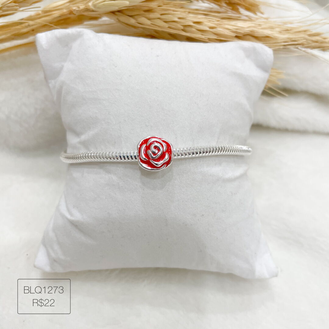 Berloque Rosa Vermelha Passador Esmaltado Prateado